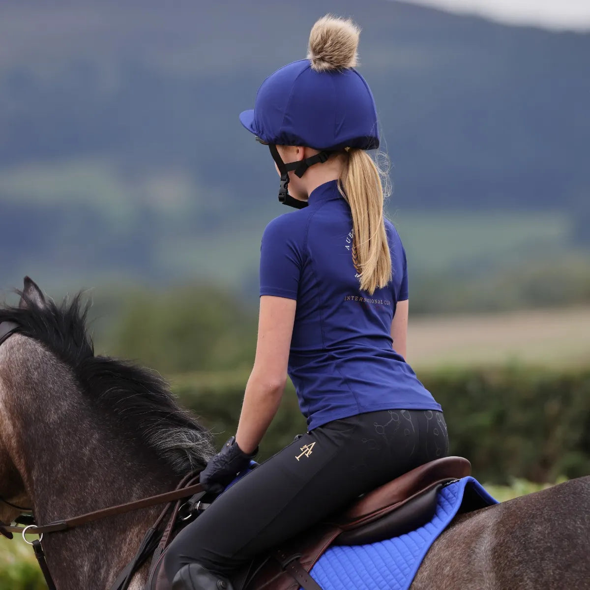 Shires Aubrion Young Rider Team Short Sleeve Base layer , Childs,  2 Colours
