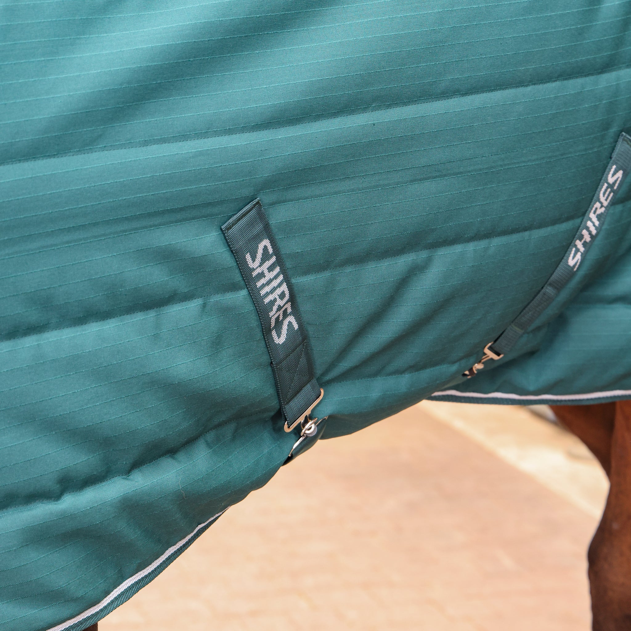Shires Tempest Original 200G Mediumweight Stable Horse Rug And Neck Set, 4'0-7'3