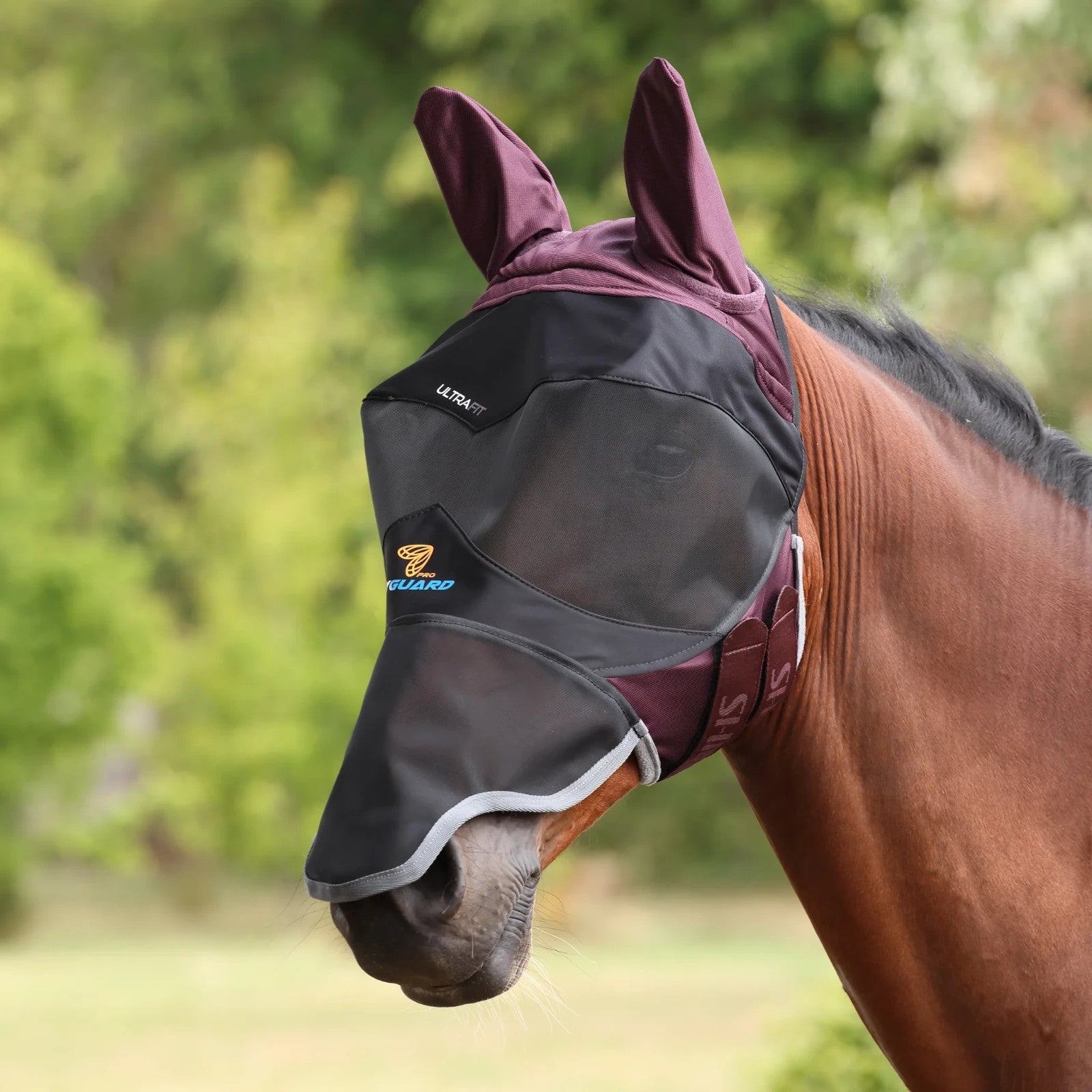 Picture of Shires FlyGuard Pro Deluxe Fly Mask with Ears & Nose, UV Protection , 2 Colours
