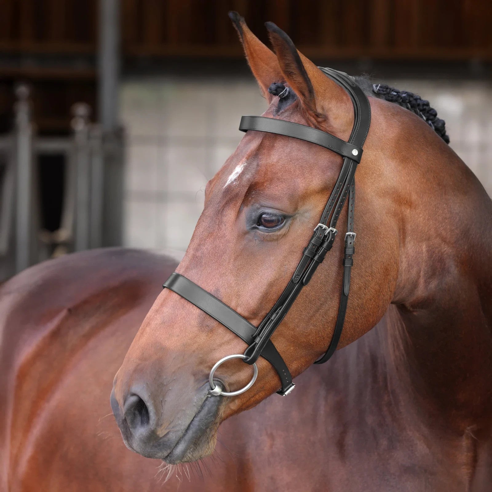 Picture of Shires Velociti LUSSO Elite Hunter Bridle, Black / Havana, 4 Sizes
