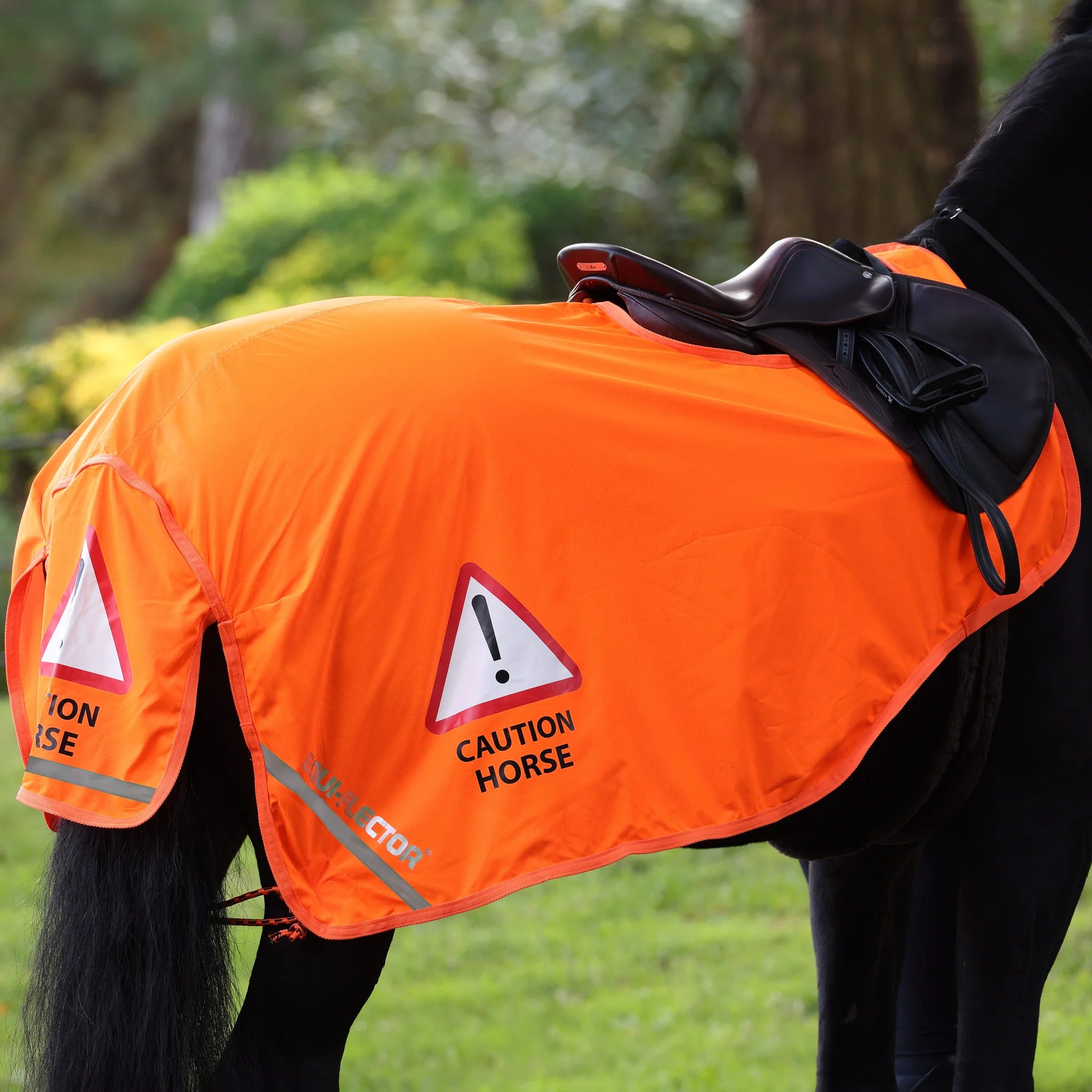 Shires EQUI-FLECTOR Reflective Mesh Exercise Sheet