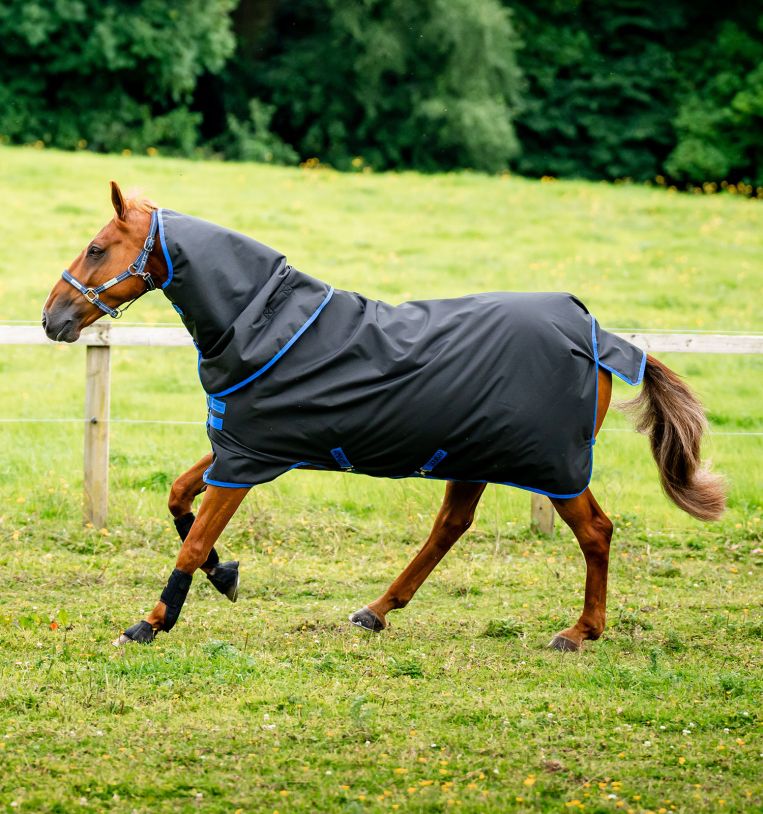 Horseware Amigo® Ripstop 900D Plus Horse Turnout 200g,  Detachable Neck, Medium