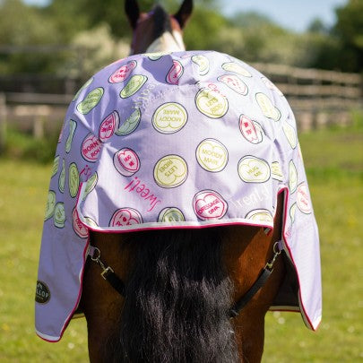 Gallop Trojan Sweet Treats Lightweight 0g Standard Neck Horse Turnout Rug