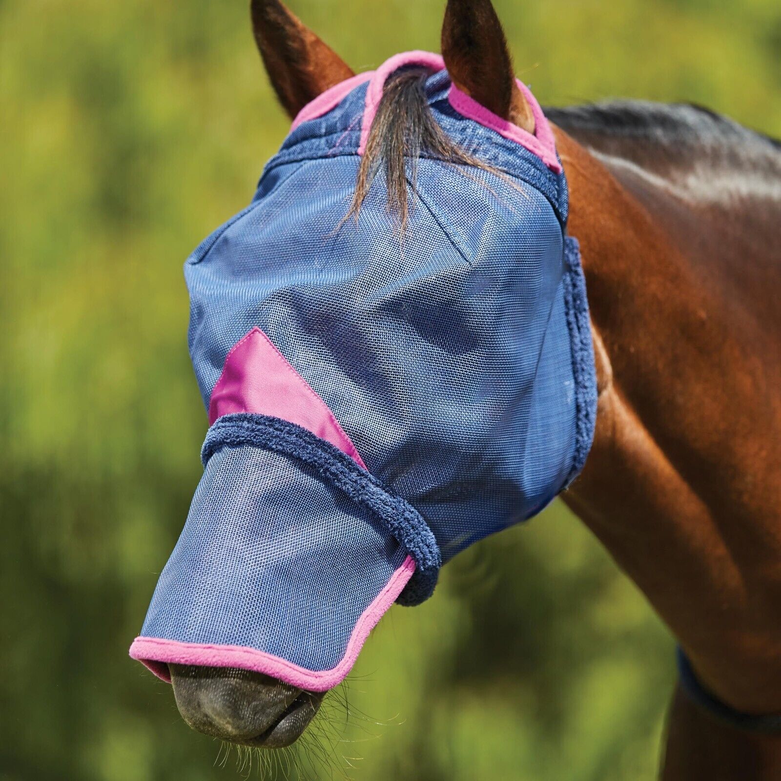 Picture of WeatherBeeta ComFiTec Deluxe Durable Mesh Fly Mask with Nose, No Ears,UV Protect