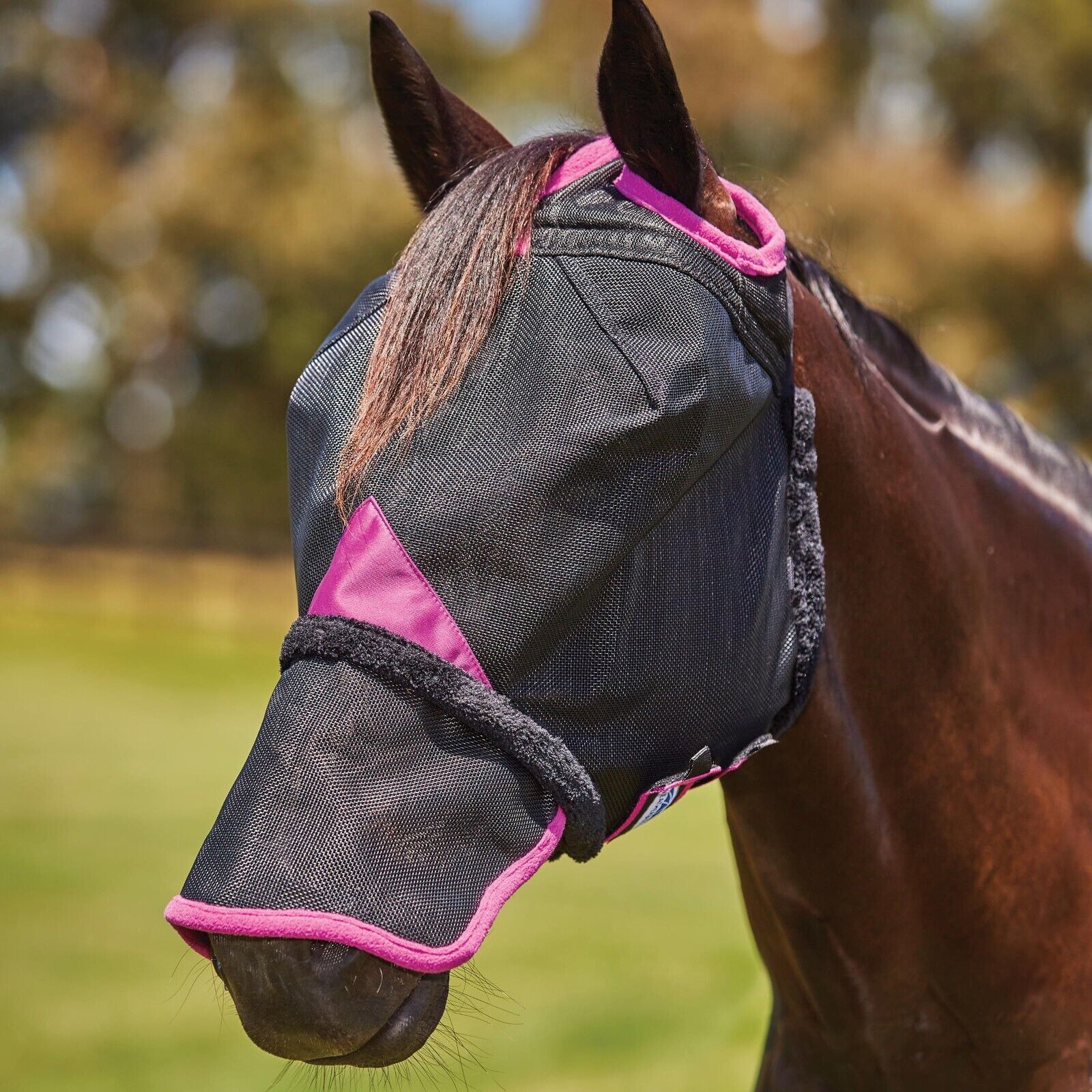 Picture of WeatherBeeta ComFiTec Deluxe Durable Mesh Fly Mask with Nose, No Ears,UV Protect