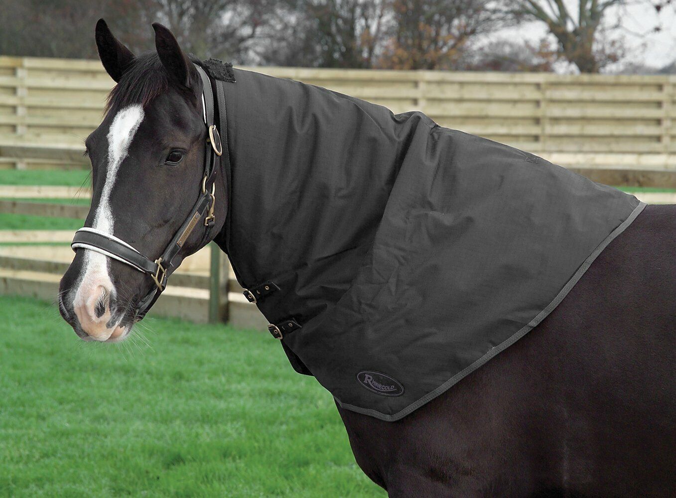 Picture of Rhinegold Universal Horse Turnout Rug Neck Cover | 4 Sizes | 2 colours