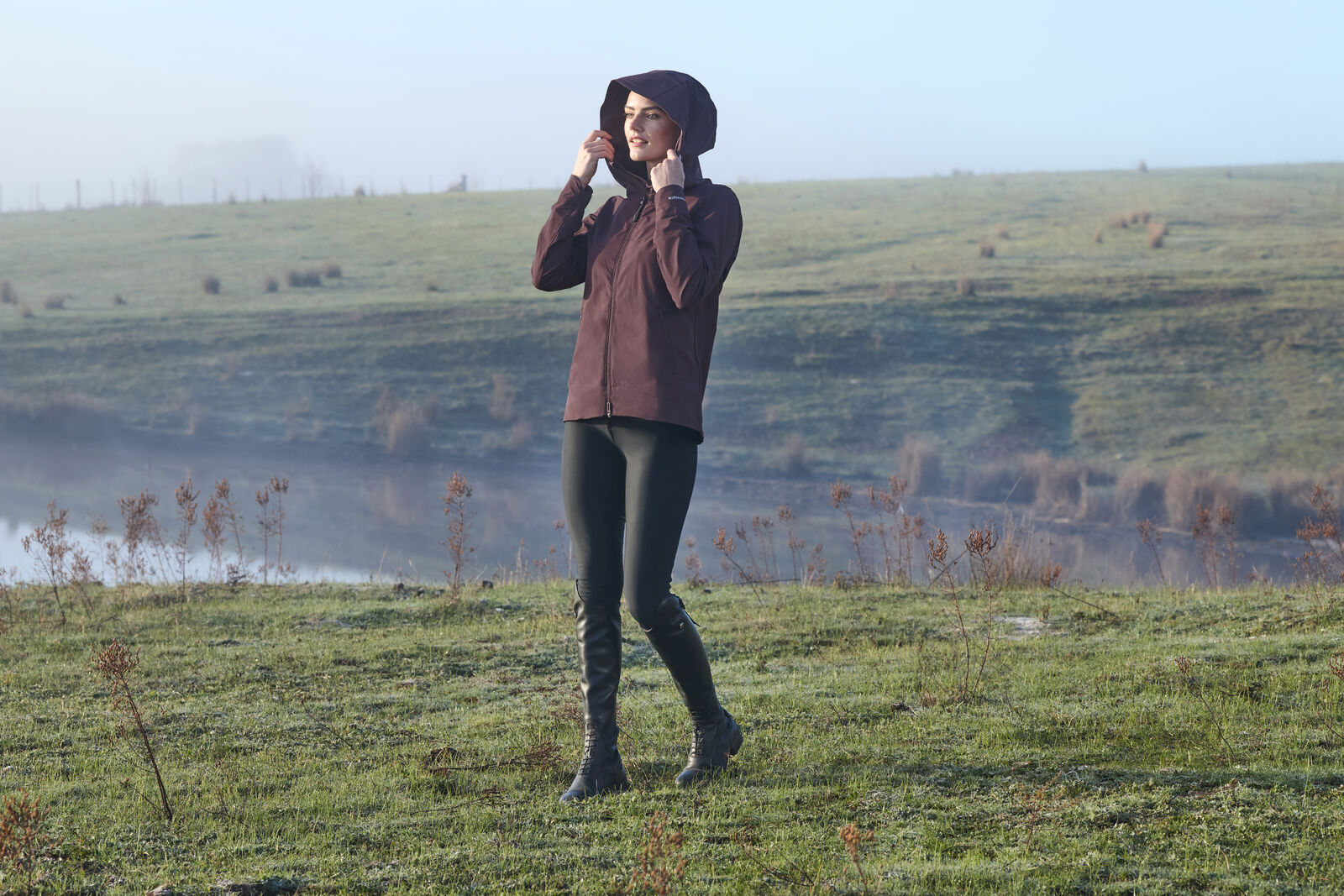 WEATHERBEETA ABRASION PROOF STRETCH RIDING JACKET, COAT WITH HOOD, SHOWERPROOF.