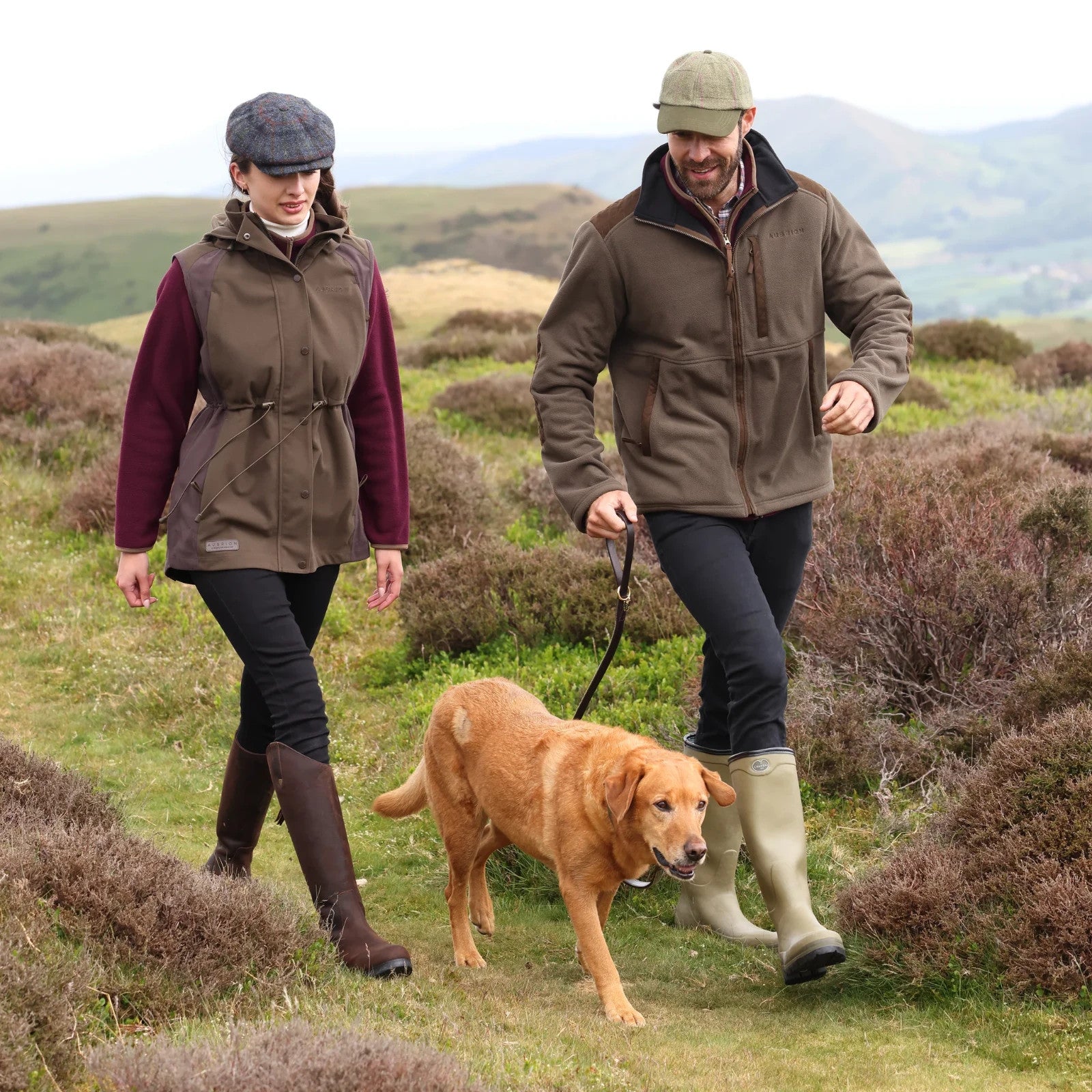 Picture of Shires Aubrion Heritage  Gilet - Unisex, Waterproof, Detach Hood