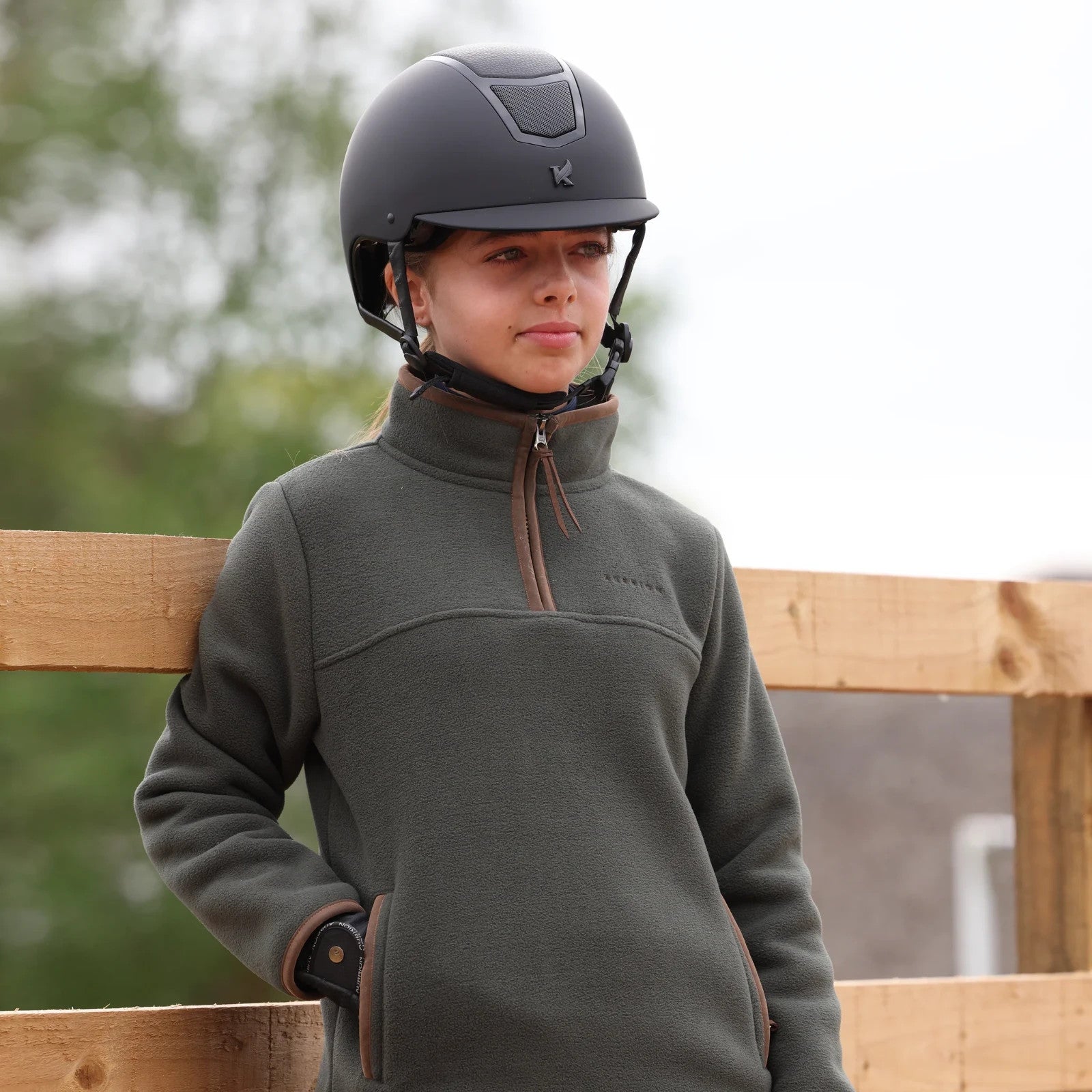 Picture of Shires Aubrion Core Half Zip Fleece - Young Rider, Age 7-14, 4 Colours