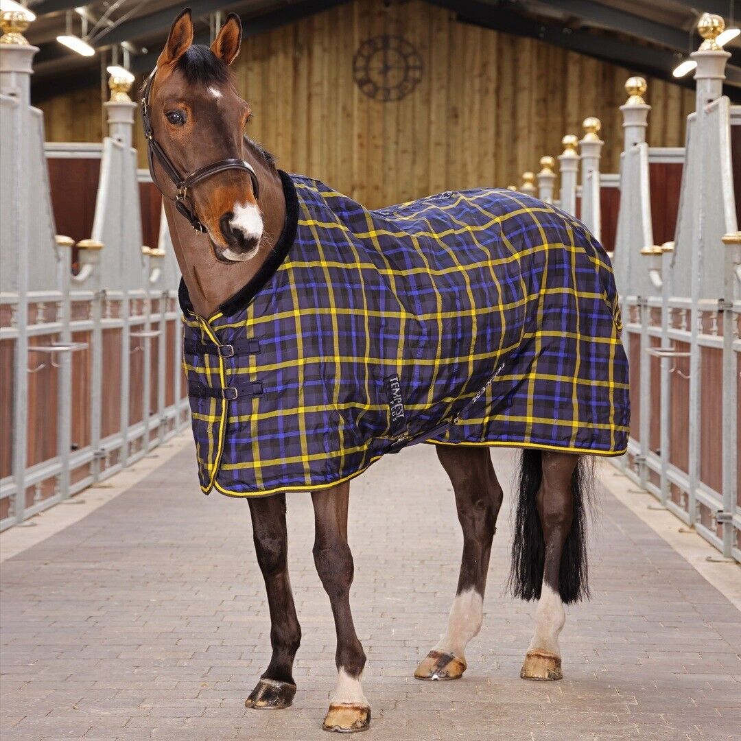 Picture of Shires Tempest Plus 0G Lightweight Std Neck Horse Stable Rug, 5'0"-7'3"
