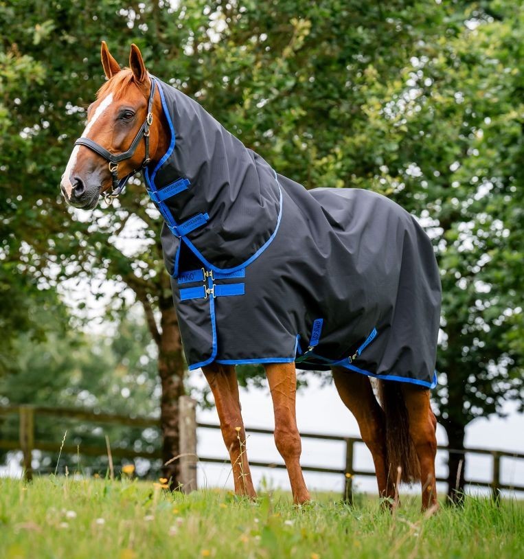 Picture of Horseware Amigo® Ripstop 900D Plus Horse Turnout 200g,  Detachable Neck, Medium
