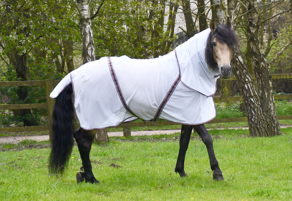 Rhinegold Kenya Mesh Fly Horse Rug, With Detachable Neck & Belly Guard.