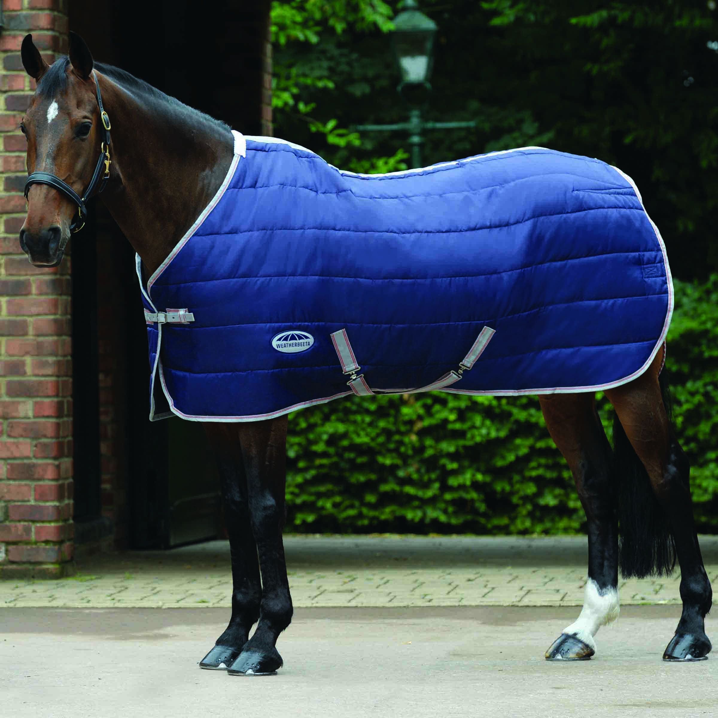 Weatherbeeta Comfitec 210d STABLE Rug 110g Channel Quilt Std Neck Medium/Lite