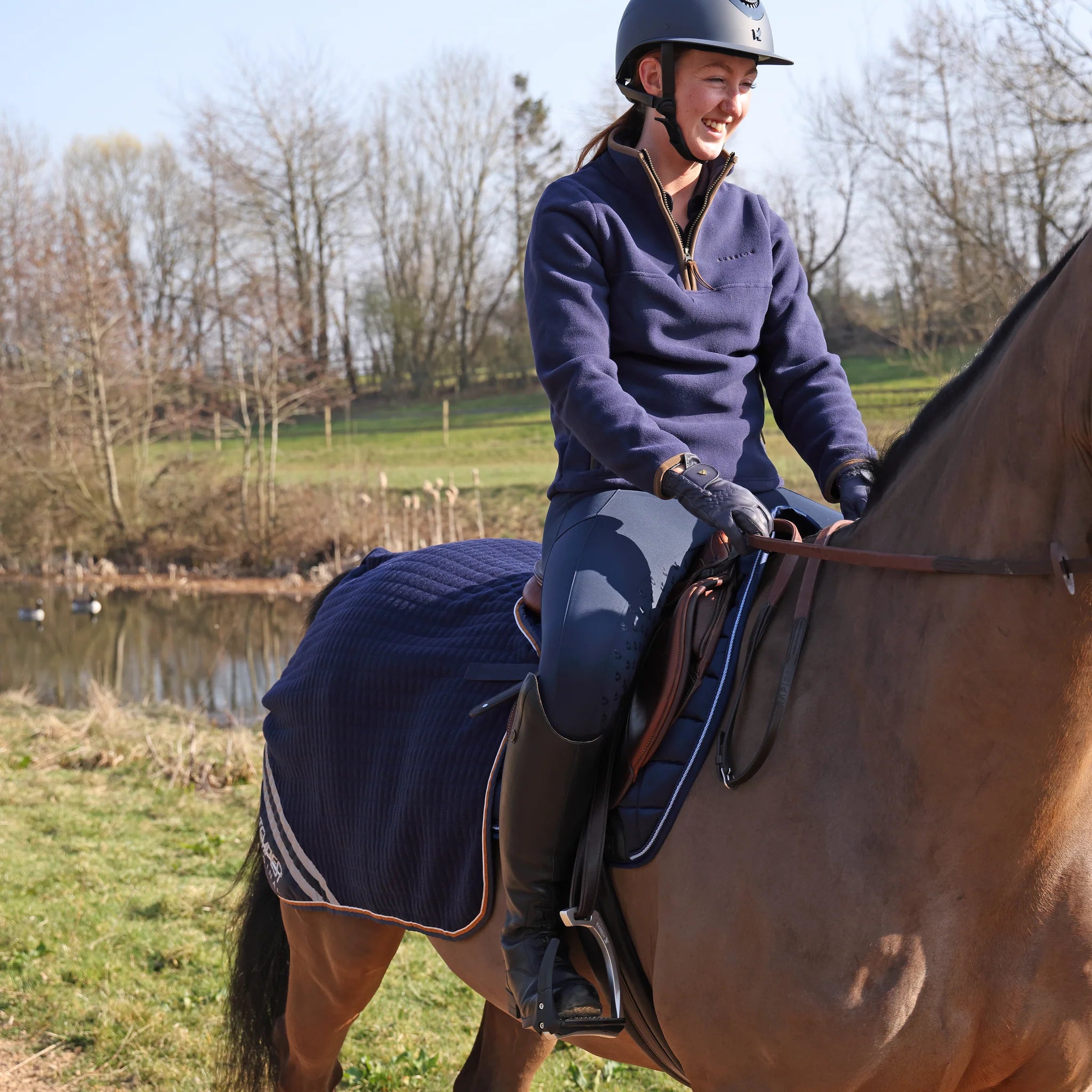 Shires Tempest Tech Cooler Horse Quarter Sheet, Navy