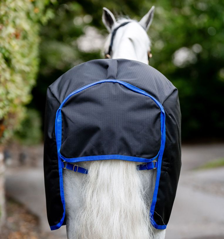 Horseware Amigo® Ripstop 900D Horse Turnout Rug, 200g, Mediumweight, 2 Colours