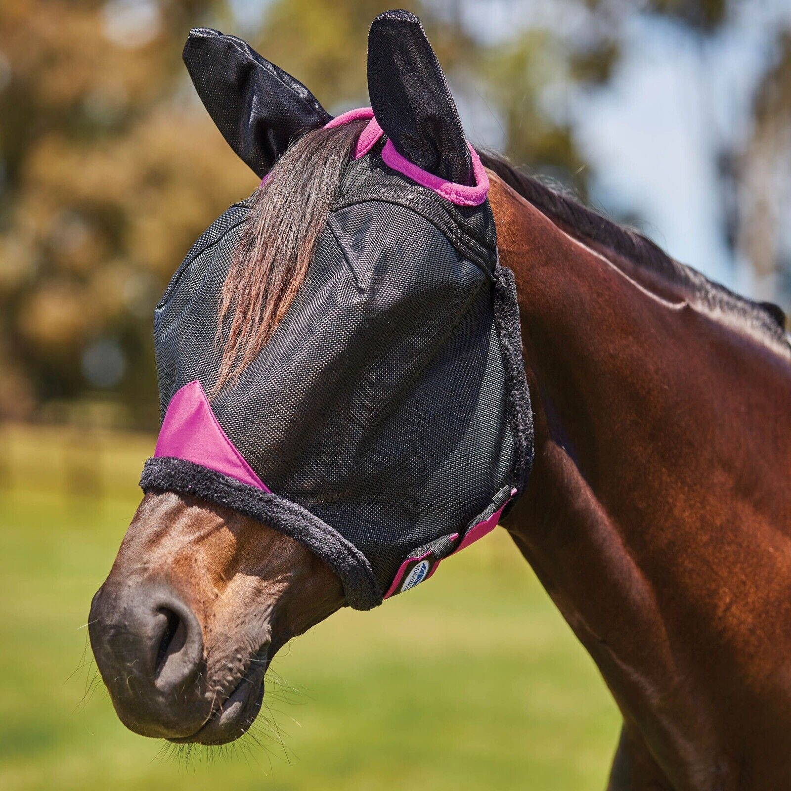 Picture of WeatherBeeta ComFiTec Deluxe Durable Mesh Fly Mask with Ears, UV Protect