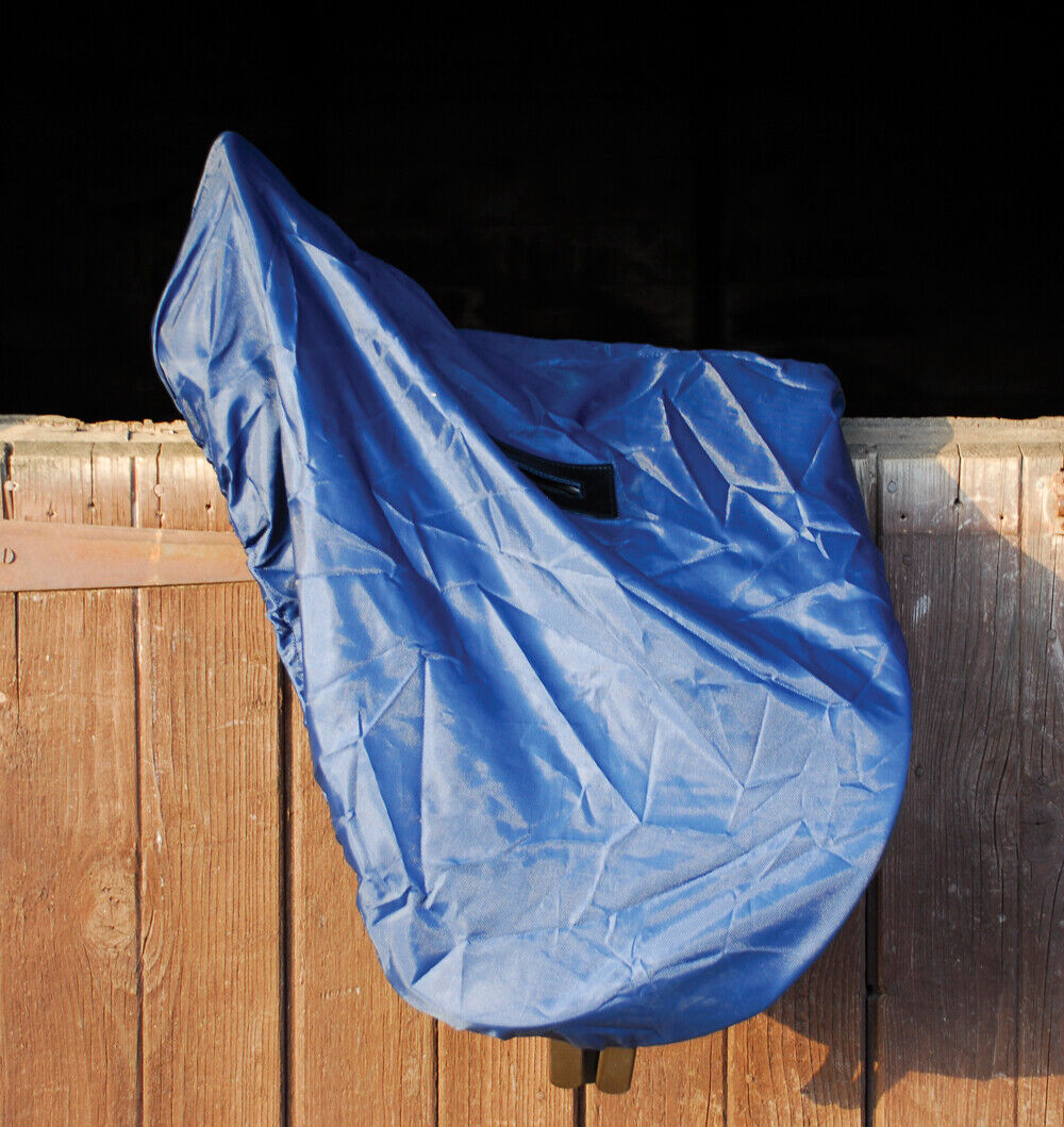 Picture of Rhinegold Equestrian Waterproof Saddle Cover | Onesize | Black or Navy