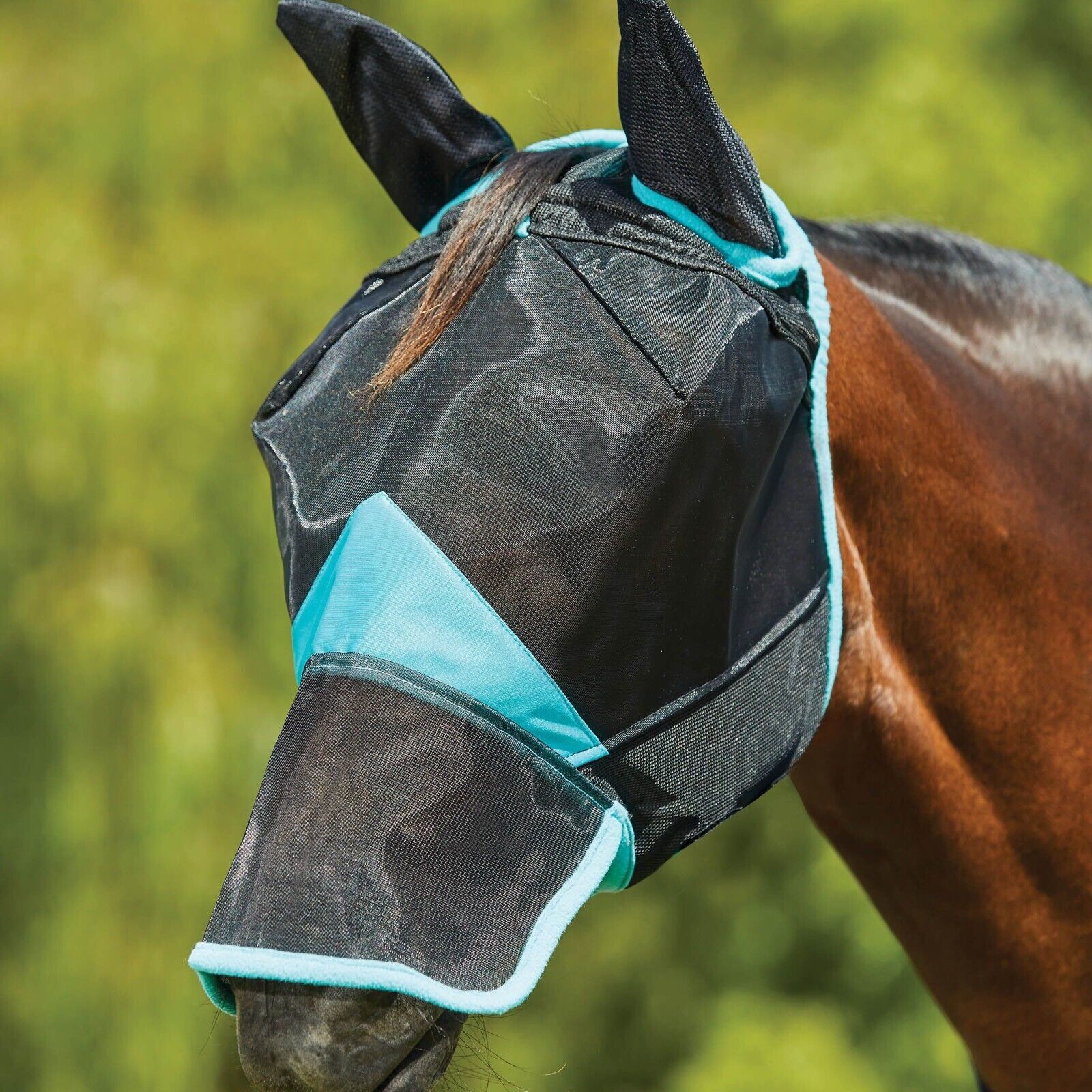 Picture of WeatherBeeta ComFiTec Deluxe Fine Mesh Fly Mask with Ears & Nose, UV Protect