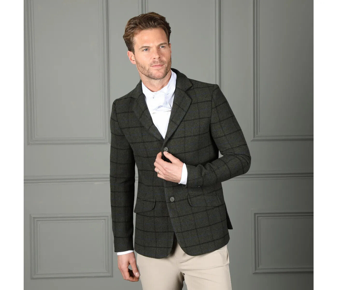 Picture of Shires Aubrion Mens Saratoga Tweed Jacket | Dark Green, Rust Check | 32"-52"