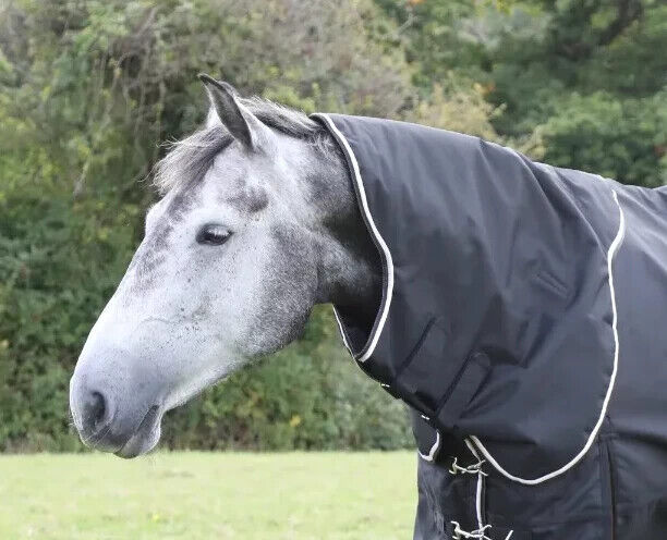 Picture of Shires Highlander Plus 200g Turnout Neck Cover, Lightweight, 1200d