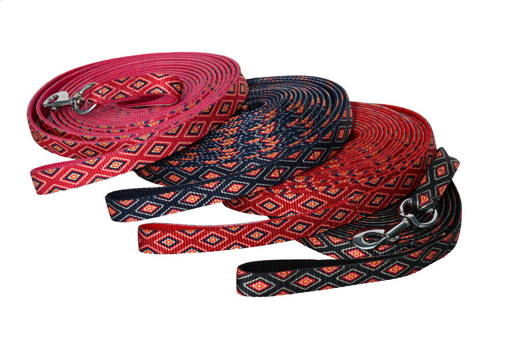 Picture of Rhinegold Padded Diamond Lunge Rein | 4 Colours | 8M Long | Padded Handle